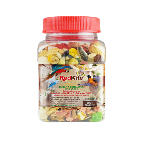 Snack para Aves, mezcla de semillas, frutas y verduras de Redkite, un complemento adecuado para la alimentación de las aves de ornato, disfrutarán de un producto natural que además de gustarles, les ofrece nutrientes muy beneficiosos para ellas. Además de estar adicionado con pellets fortificados con vitaminas y minerales.